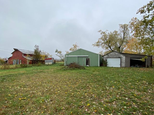 1312 S Diggins Main Street, Seymour, MO 65746