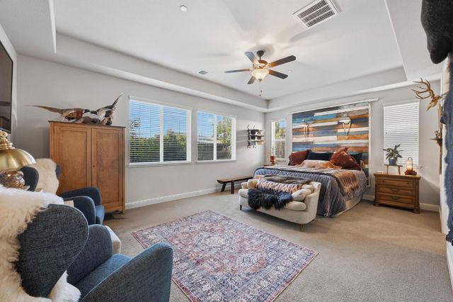 2210 Omega Dr, Lincoln, CA 95648