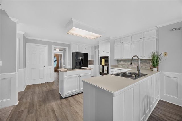 2405 Aveberry Court SE, Conyers, GA 30013