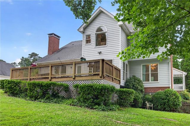 2405 Aveberry Court SE, Conyers, GA 30013