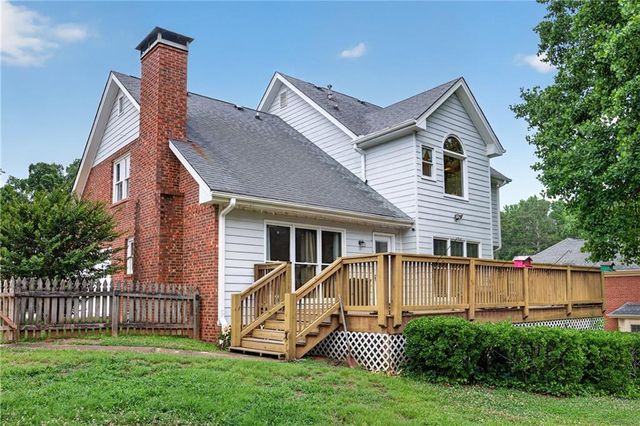 2405 Aveberry Court SE, Conyers, GA 30013
