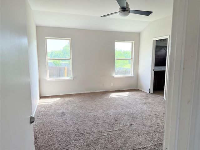 406 Dragon Ridge RD, Buda, TX 78610