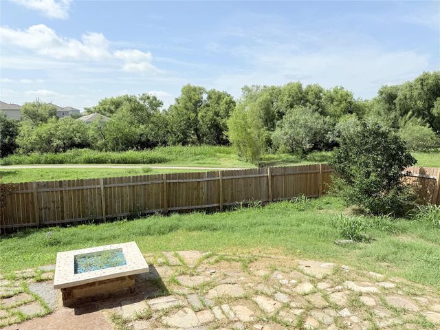 406 Dragon Ridge RD, Buda, TX 78610