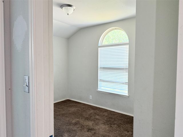 406 Dragon Ridge RD, Buda, TX 78610