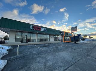 383 E North Avenue, Villa Park, IL 60181