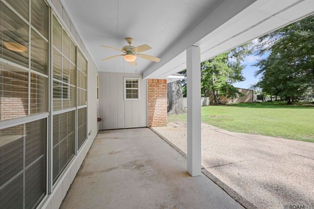 5211 Fort Gregg Dr, Baton Rouge, LA 70817