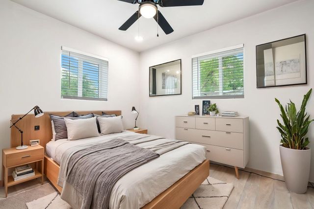 2431 Mervosh Avenue SW, Albuquerque, NM 87105
