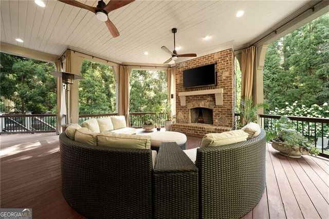 4136 N Stratford Road NE, Atlanta, GA 30342