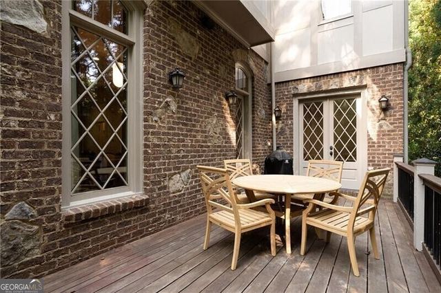 4136 N Stratford Road NE, Atlanta, GA 30342