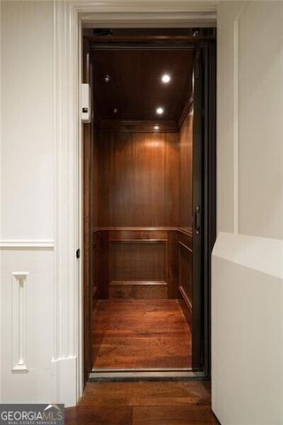 4136 N Stratford Road NE, Atlanta, GA 30342