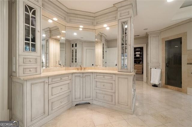 4136 N Stratford Road NE, Atlanta, GA 30342