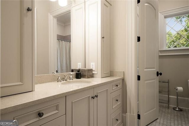 4136 N Stratford Road NE, Atlanta, GA 30342