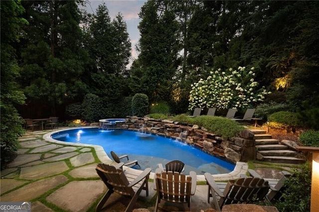 4136 N Stratford Road NE, Atlanta, GA 30342