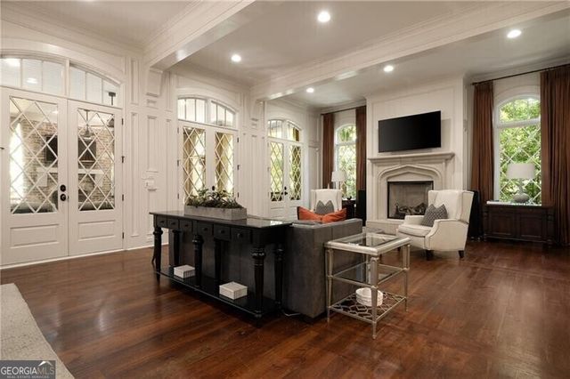 4136 N Stratford Road NE, Atlanta, GA 30342