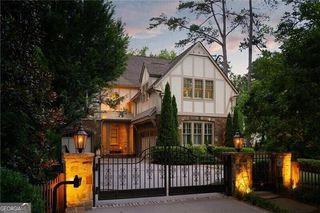 4136 N Stratford Road NE, Atlanta, GA 30342