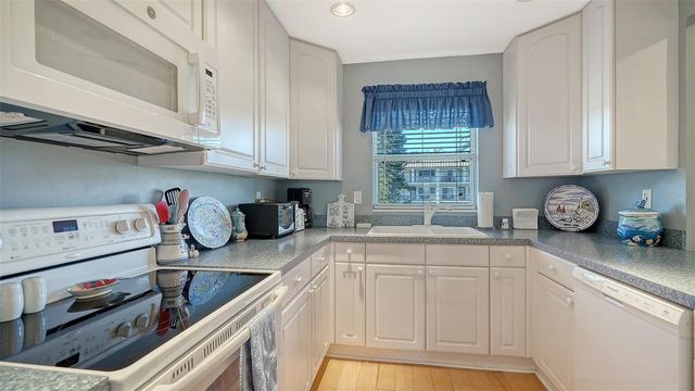 3330 GULF OF MEXICO DRIVE 206D, Longboat Key, FL 34228