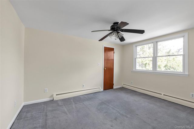 115 Broadmoor Lane, Westbury, NY 11590