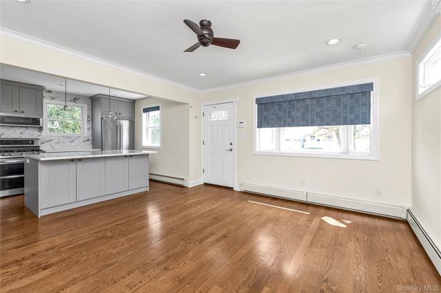 115 Broadmoor Lane, Westbury, NY 11590