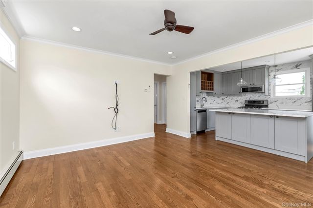115 Broadmoor Lane, Westbury, NY 11590