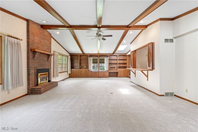 2410 Tanglewood Drive NE, Massillon, OH 44646