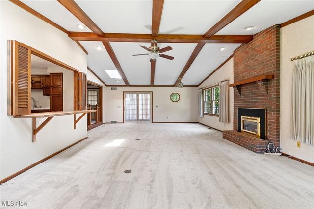 2410 Tanglewood Drive NE, Massillon, OH 44646