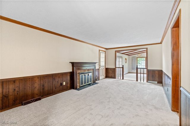 2410 Tanglewood Drive NE, Massillon, OH 44646