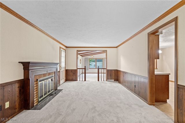 2410 Tanglewood Drive NE, Massillon, OH 44646