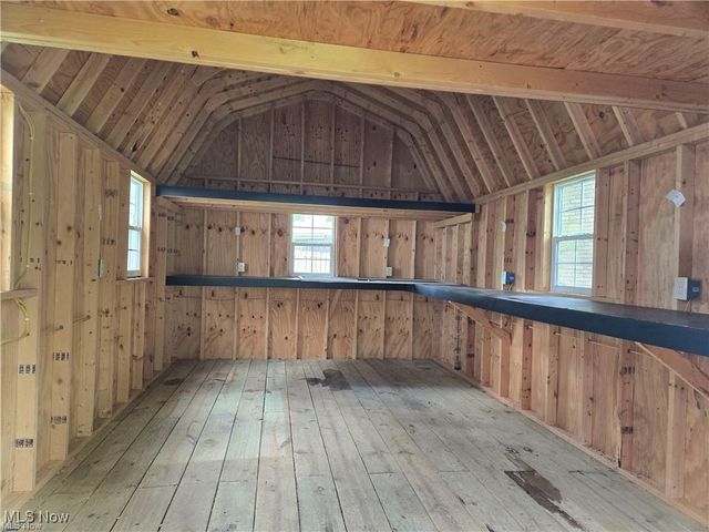 2410 Tanglewood Drive NE, Massillon, OH 44646