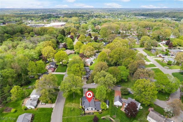 2410 Tanglewood Drive NE, Massillon, OH 44646