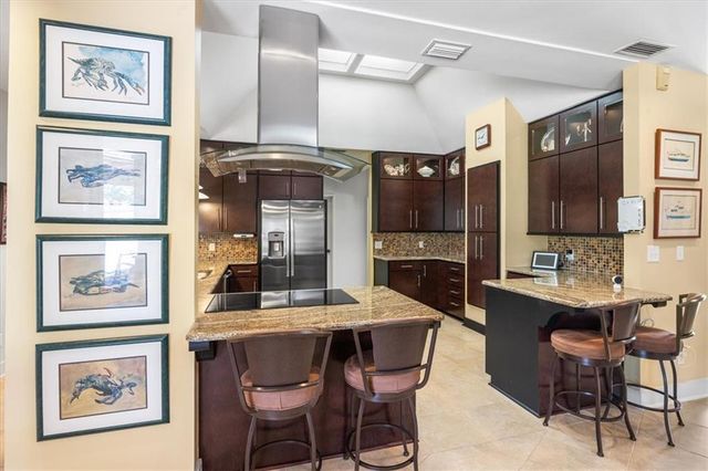 4170 Spring Valley Drive N, Mobile, AL 36693