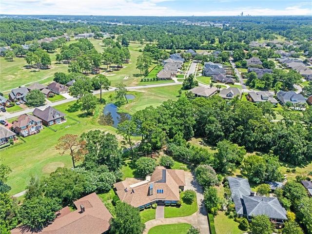 4170 Spring Valley Drive N, Mobile, AL 36693