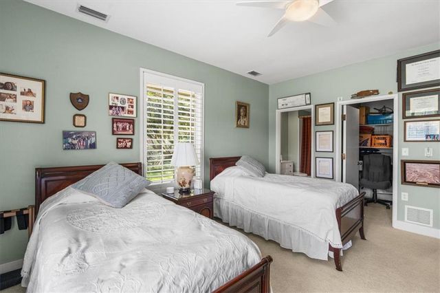4170 Spring Valley Drive N, Mobile, AL 36693