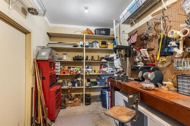 4170 Spring Valley Drive N, Mobile, AL 36693