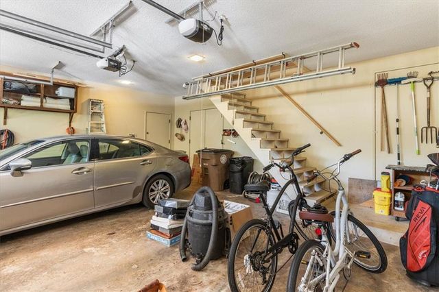 4170 Spring Valley Drive N, Mobile, AL 36693