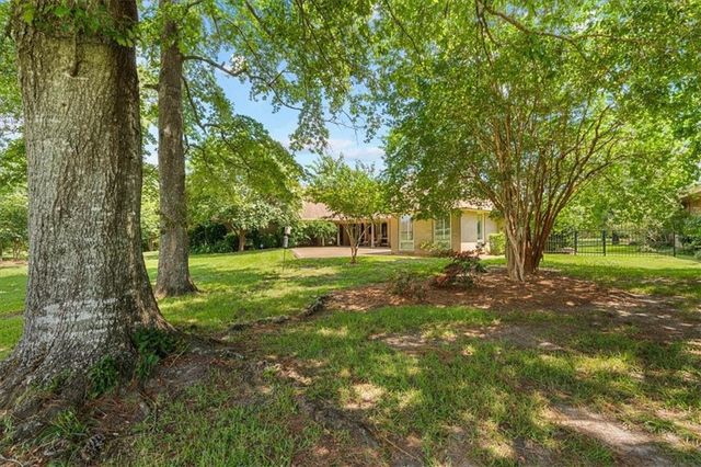 4170 Spring Valley Drive N, Mobile, AL 36693