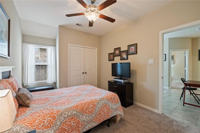 6822 Persea Ridge Lane, Dickinson, TX 77539