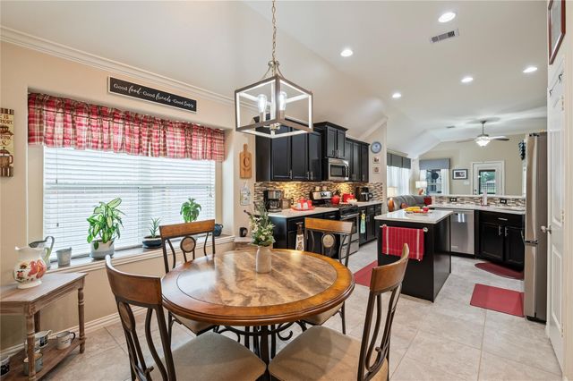 6822 Persea Ridge Lane, Dickinson, TX 77539