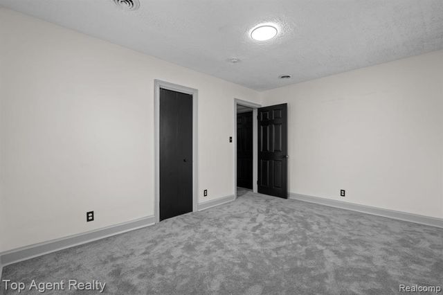 16204 Wisconsin Street, Detroit, MI 48221