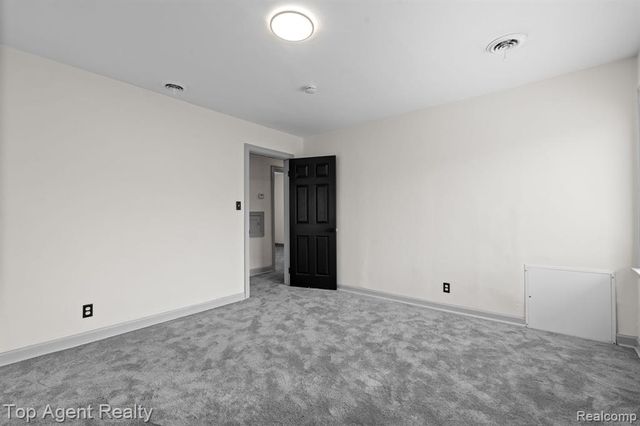 16204 Wisconsin Street, Detroit, MI 48221