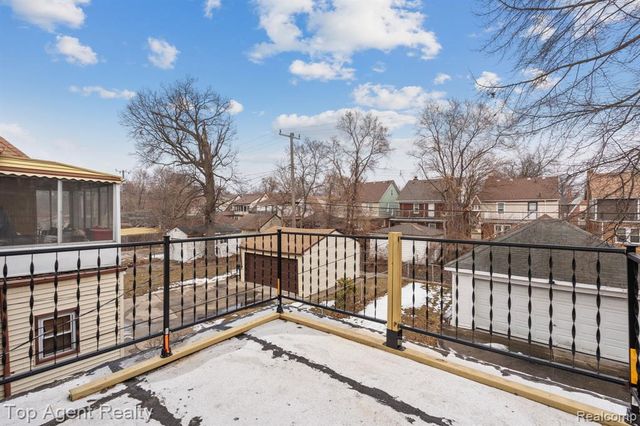 16204 Wisconsin Street, Detroit, MI 48221