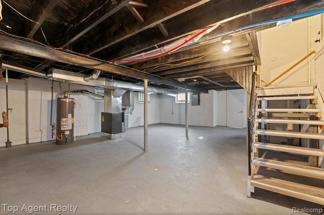 16204 Wisconsin Street, Detroit, MI 48221