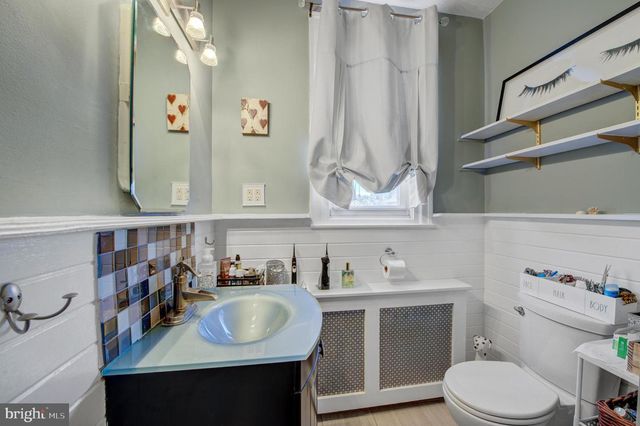 15 RODMAN AVE, Havertown, PA 19083