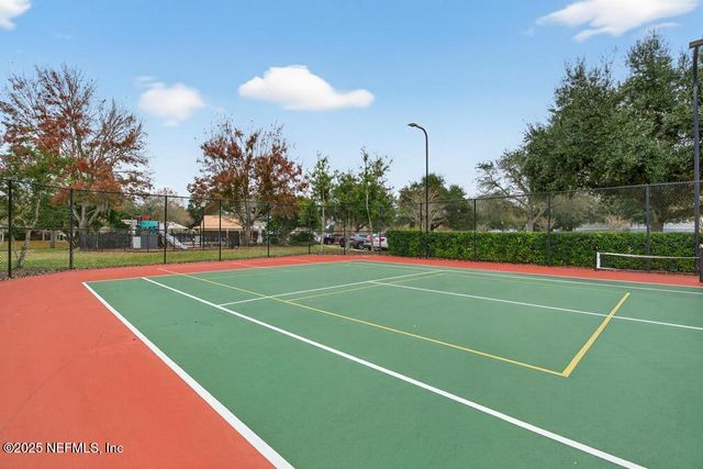 411 WALNUT Drive, St. Johns, FL 32259