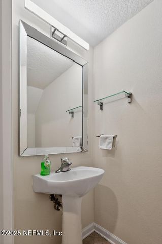 411 WALNUT Drive, St. Johns, FL 32259