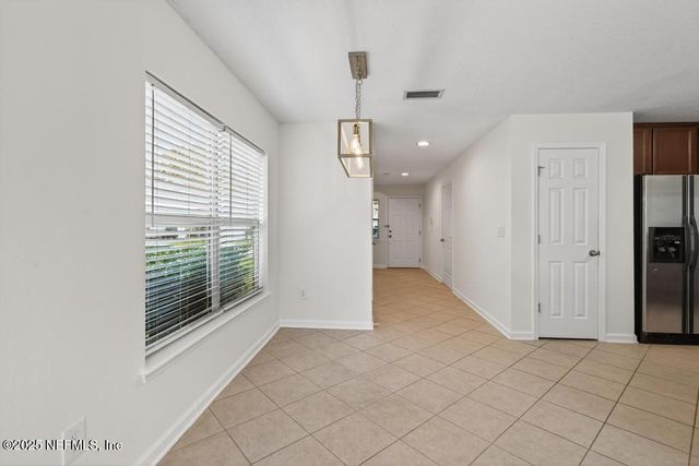 411 WALNUT Drive, St. Johns, FL 32259