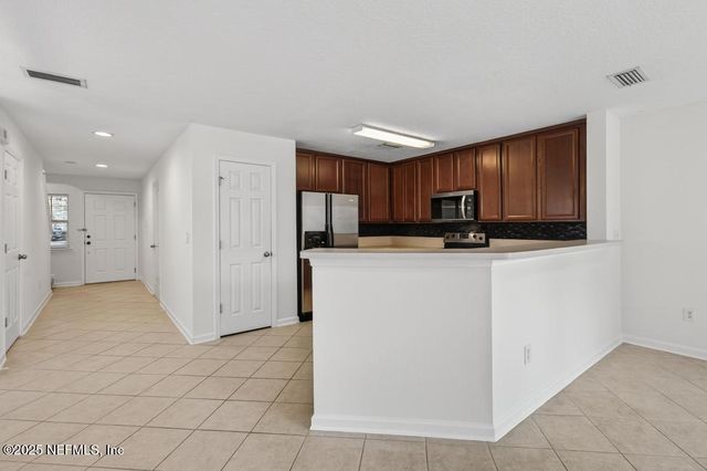 411 WALNUT Drive, St. Johns, FL 32259