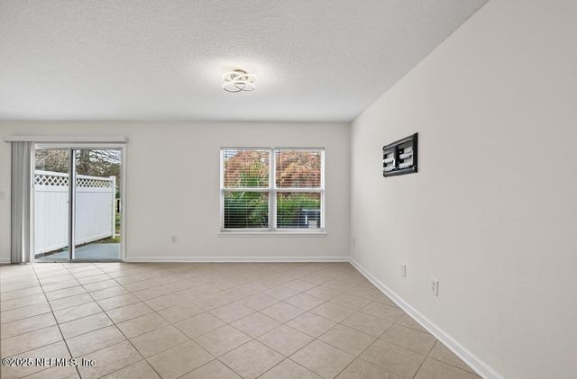 411 WALNUT Drive, St. Johns, FL 32259