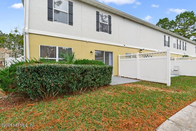 411 WALNUT Drive, St. Johns, FL 32259