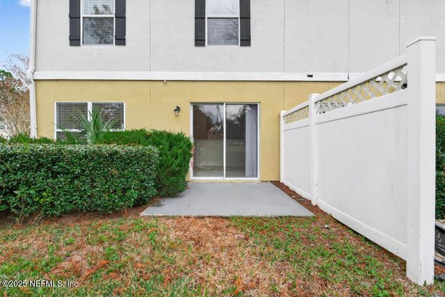 411 WALNUT Drive, St. Johns, FL 32259