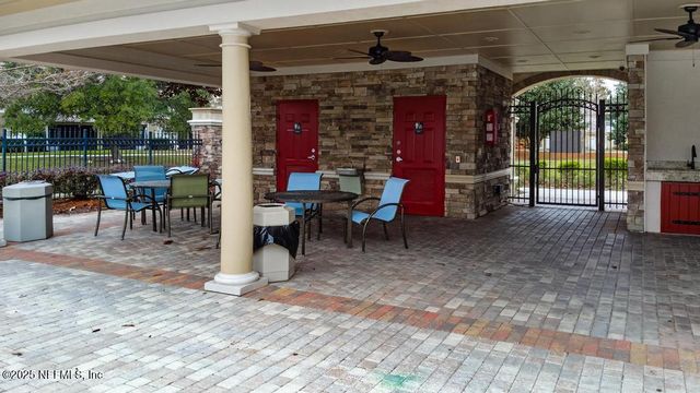 411 WALNUT Drive, St. Johns, FL 32259